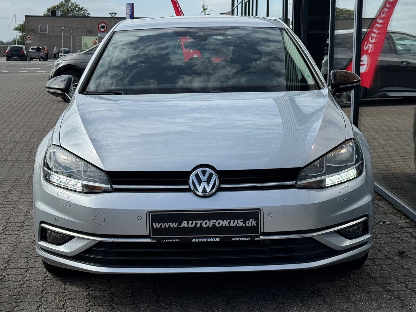 Sølv VW Golf VII fra 2019