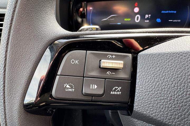 Hvid Toyota ProAce City fra 2025