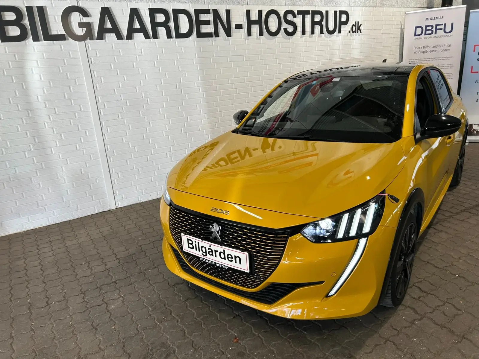 Peugeot e-208 50 GT