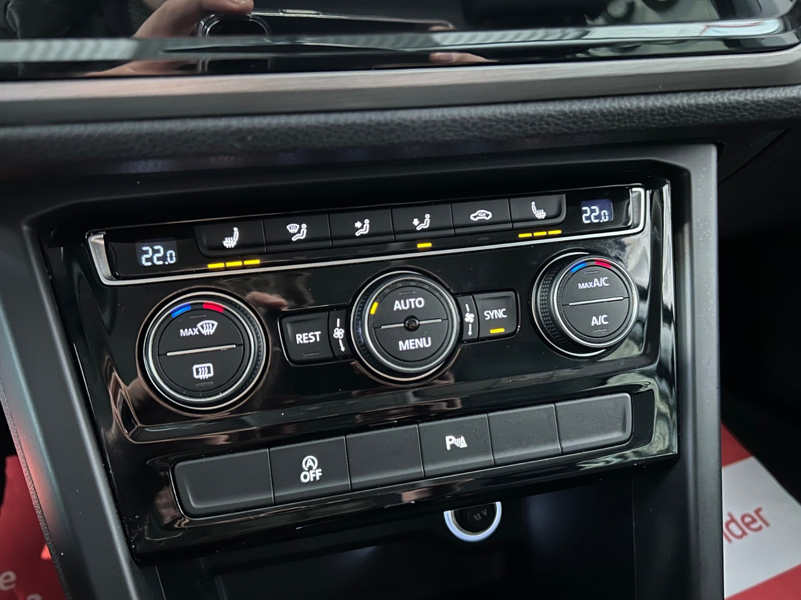 Sort VW Touran fra 2017