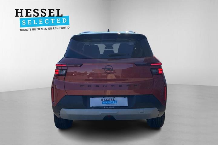 Orange Opel Frontera fra 2025