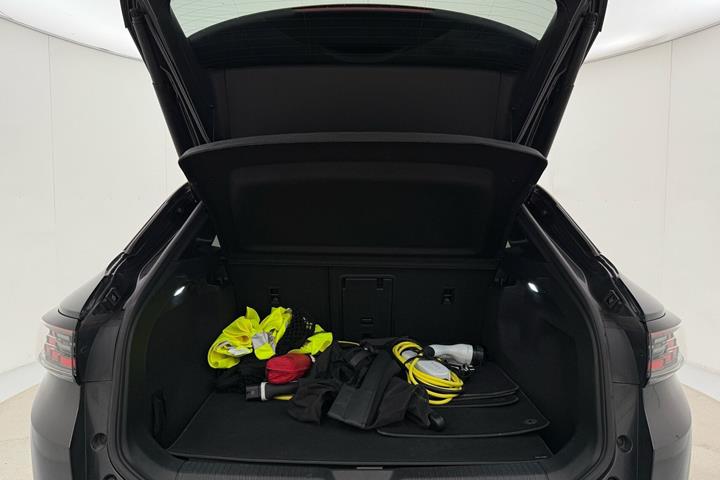 Grå VW ID.4 fra 2022
