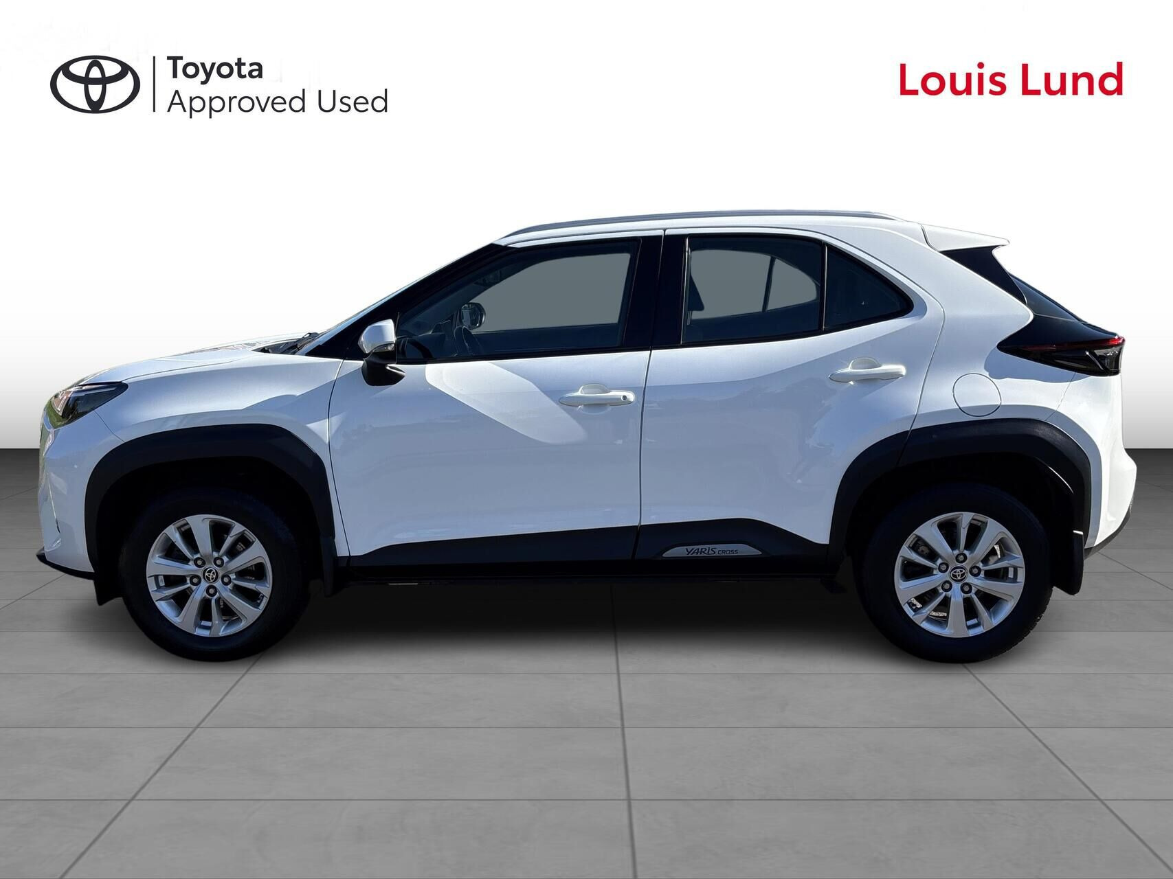 Hvid Toyota Yaris Cross fra 2022
