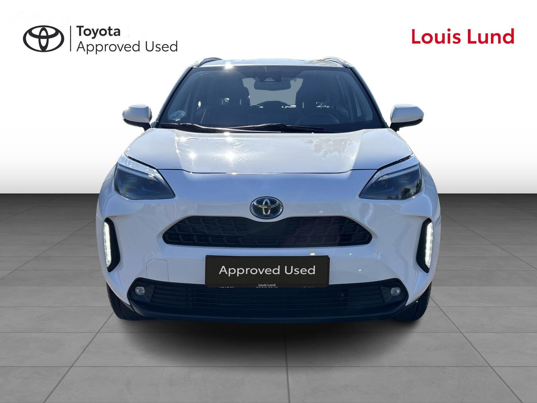 Hvid Toyota Yaris Cross fra 2022