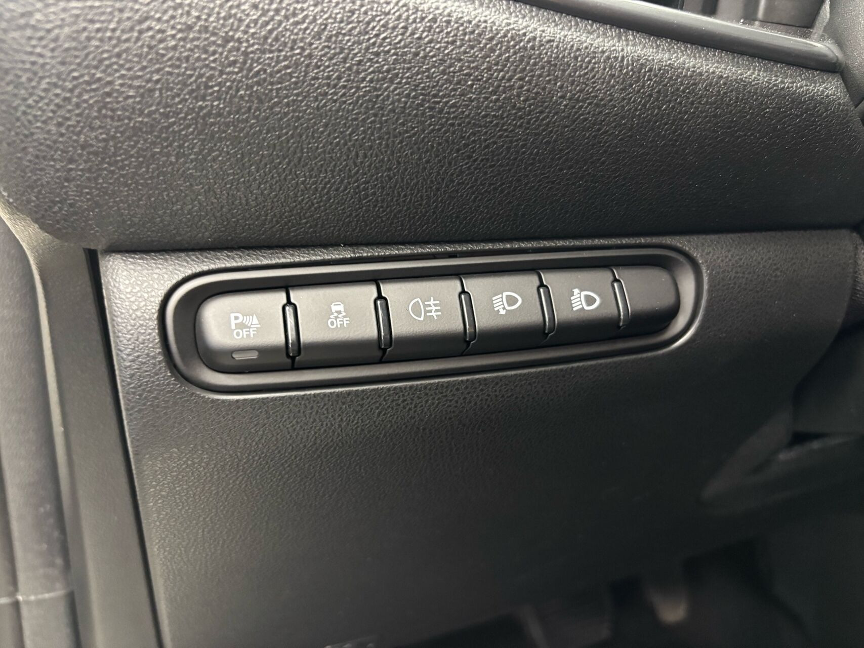 Hvid Fiat 500e fra 2023