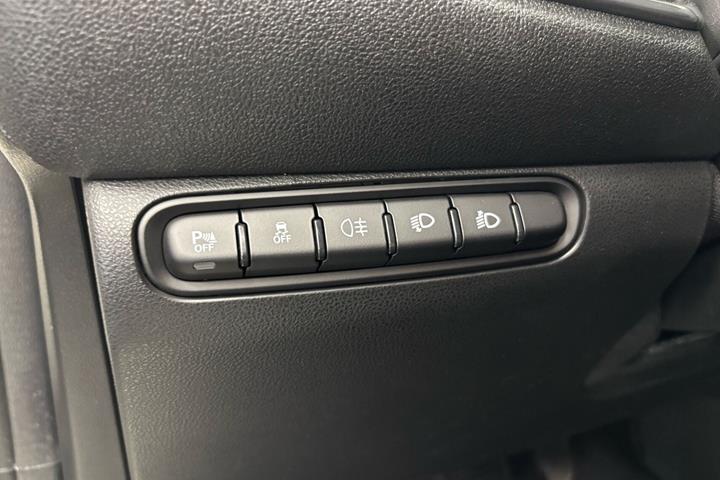 Hvid Fiat 500e fra 2023