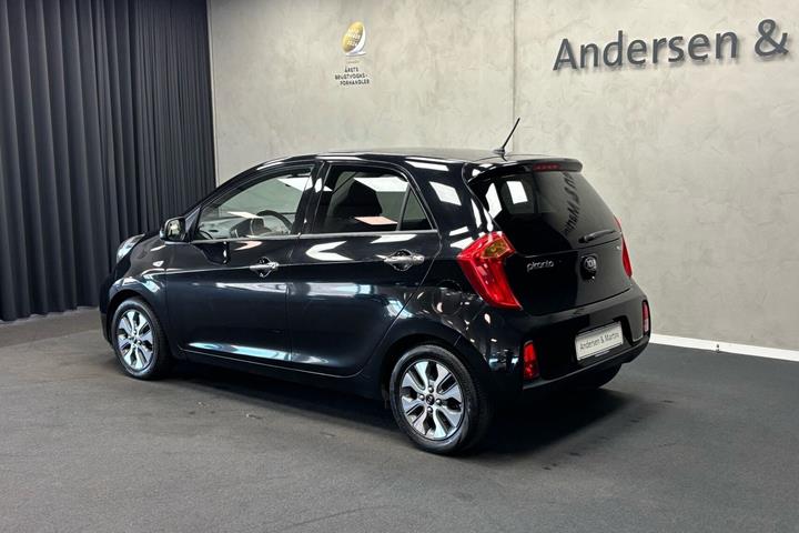 Sort Kia Picanto fra 2016