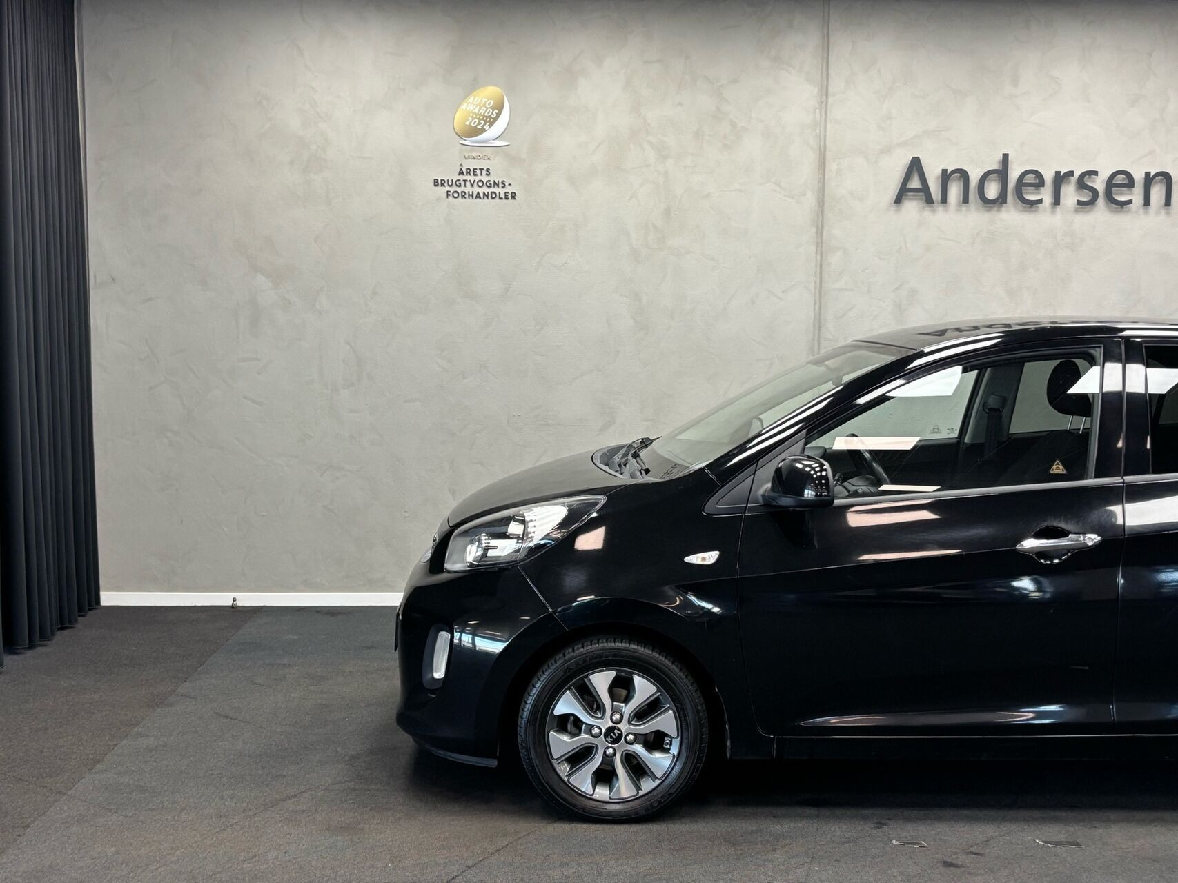 Sort Kia Picanto fra 2016