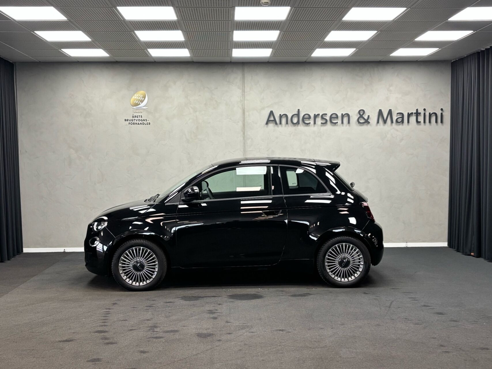 Sort Fiat 500e fra 2023