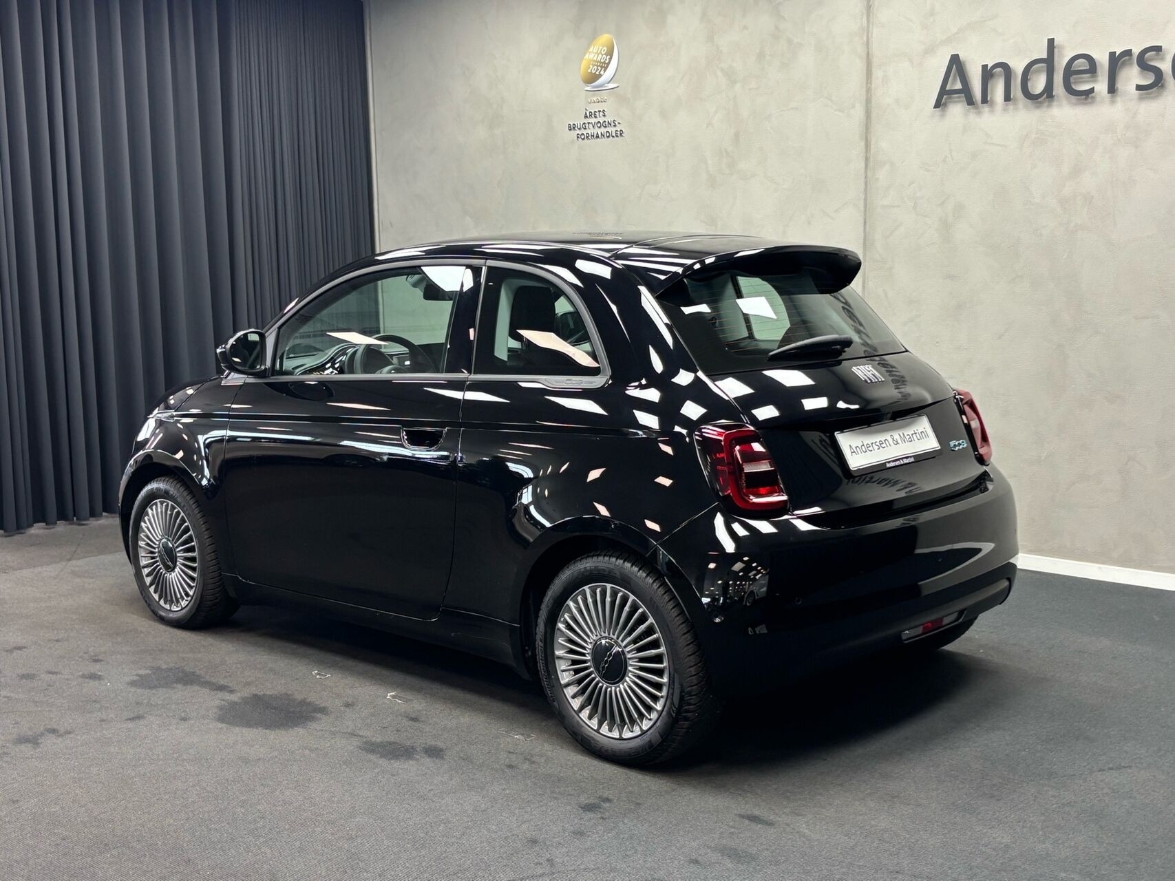 Sort Fiat 500e fra 2023