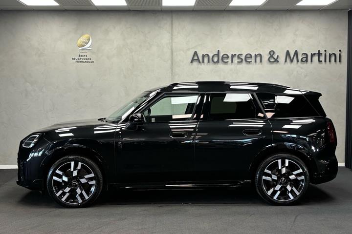 Sort Mini Countryman fra 2025
