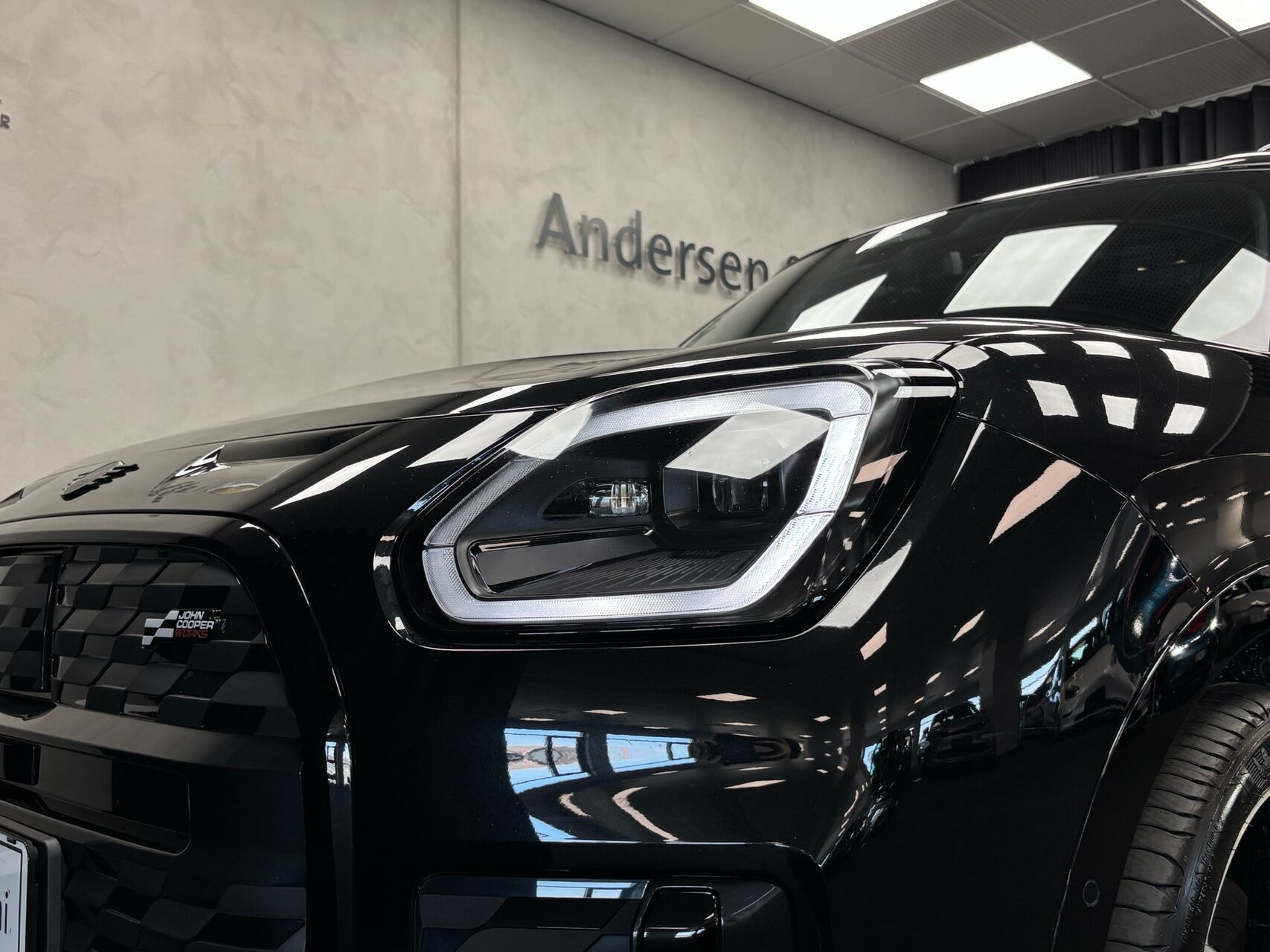 Sort Mini Countryman fra 2025