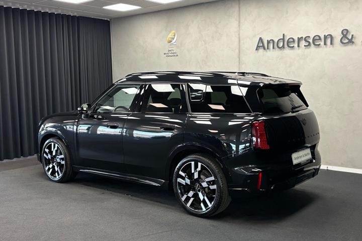 Sort Mini Countryman fra 2025
