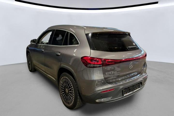 Grå Mercedes EQA250 fra 2022
