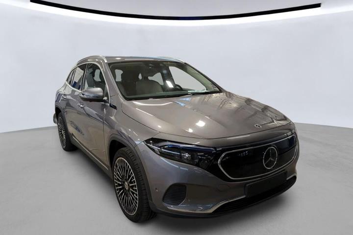 Grå Mercedes EQA250 fra 2022
