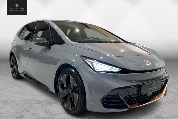 Grå Cupra Born fra 2024