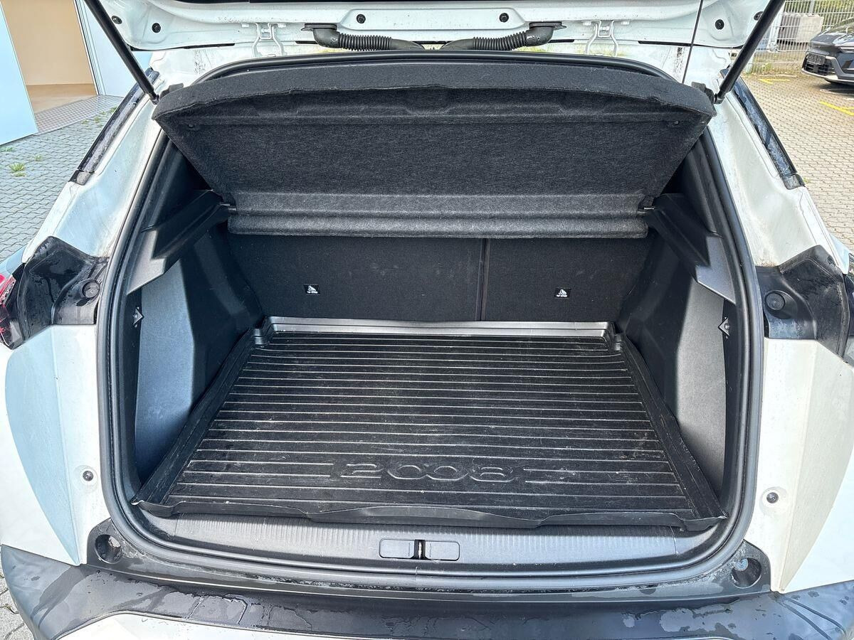 undefined Peugeot 2008 fra 2021