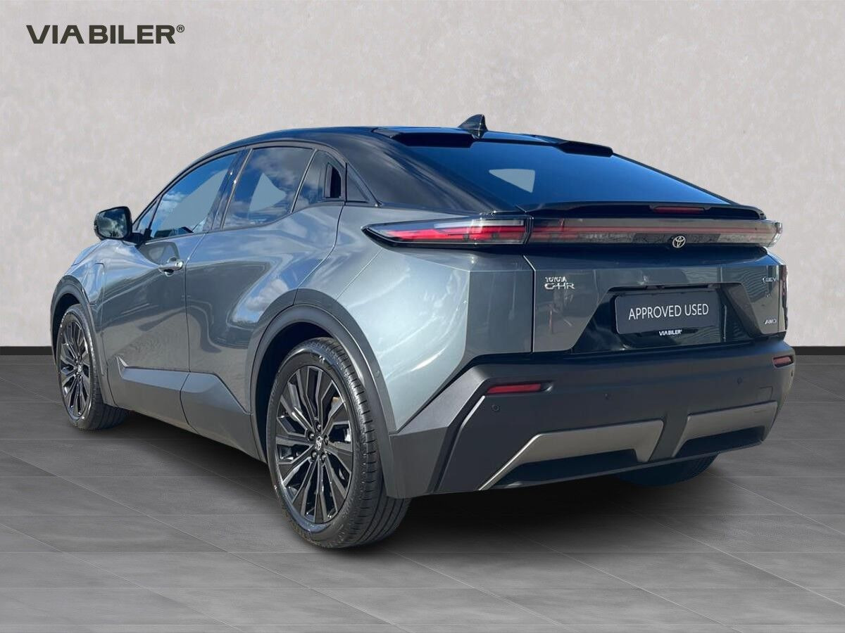 undefined Toyota C-HR+ fra 2025