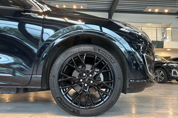 undefined Ford Kuga fra 2023