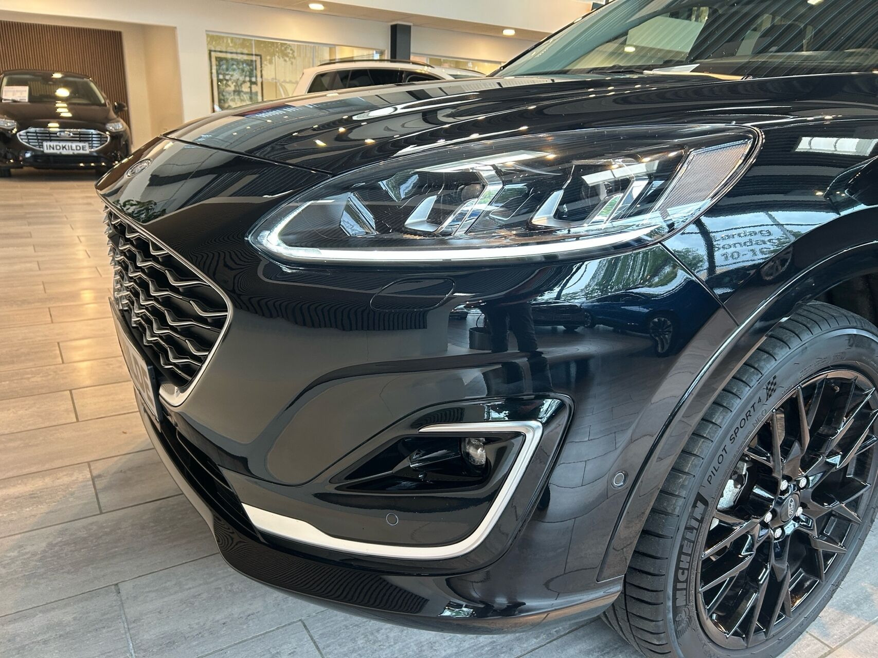 undefined Ford Kuga fra 2023