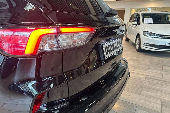 undefined Ford Kuga fra 2023