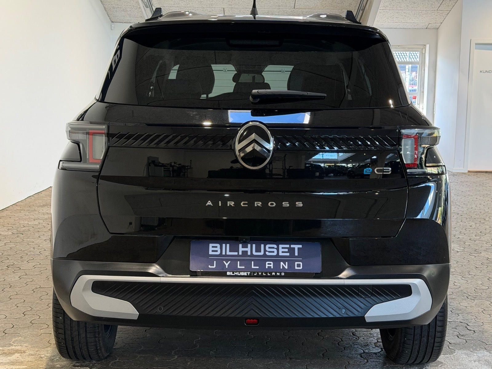 Sort Citroën e-C3 Aircross fra 2025