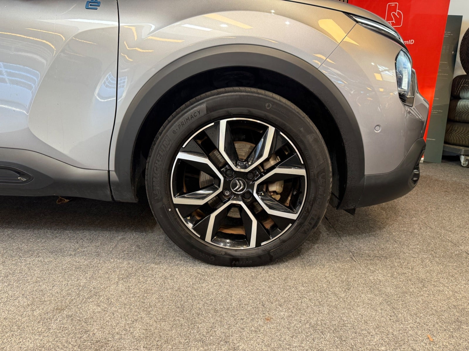 Sølv Citroën ë-C4 fra 2022