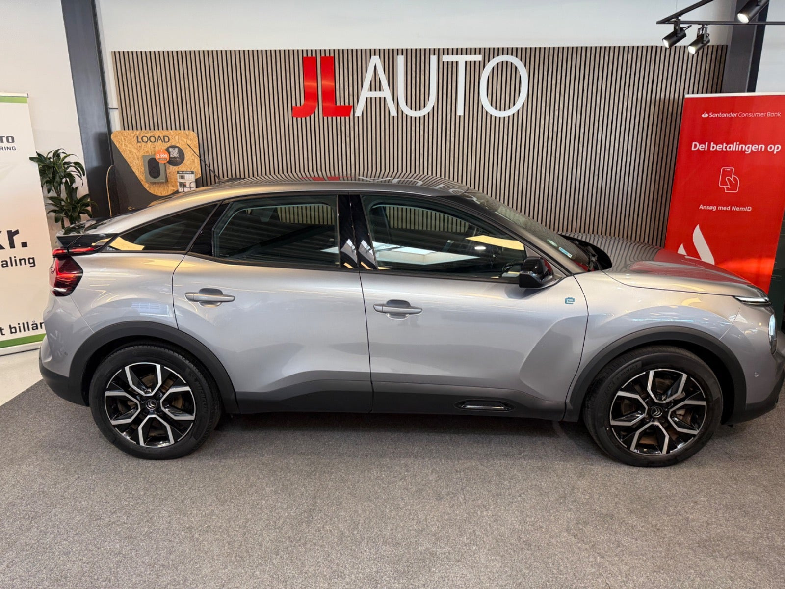 Sølv Citroën ë-C4 fra 2022