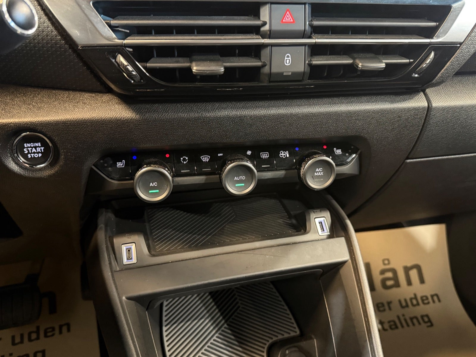 Sølv Citroën ë-C4 fra 2022