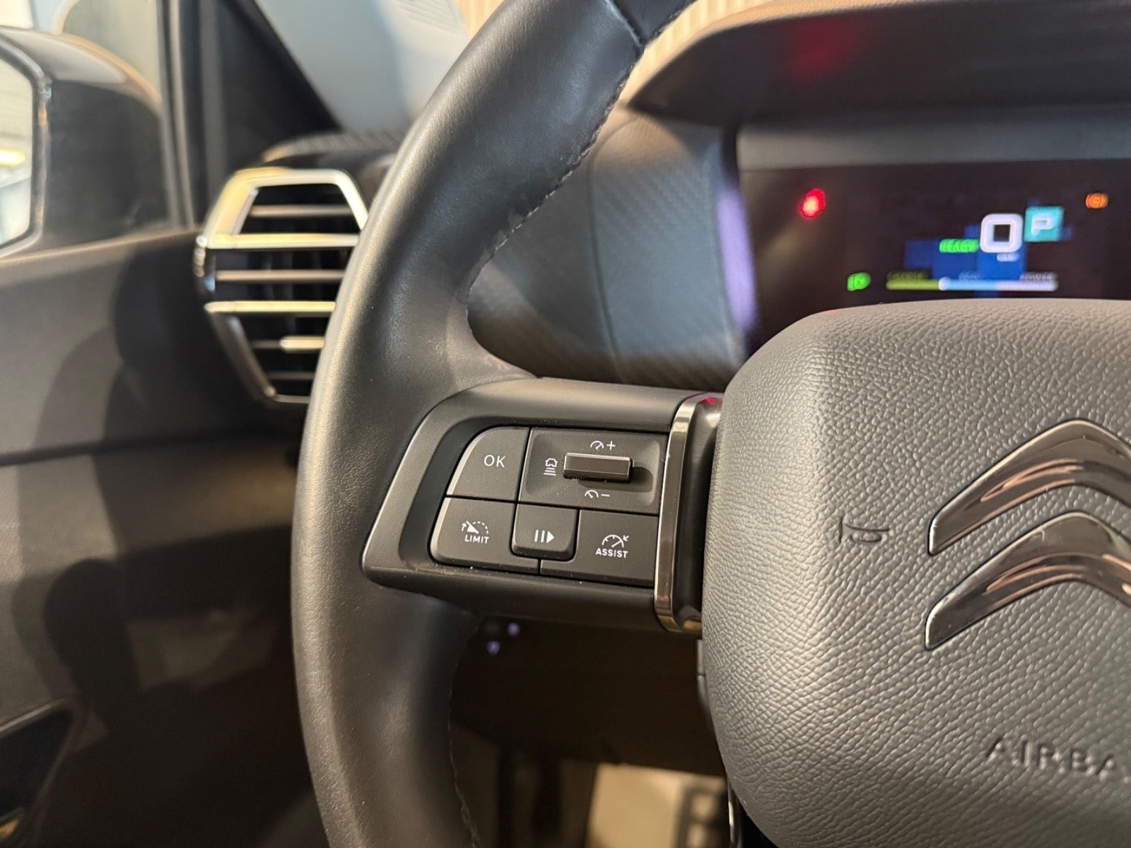 Sølv Citroën ë-C4 fra 2022