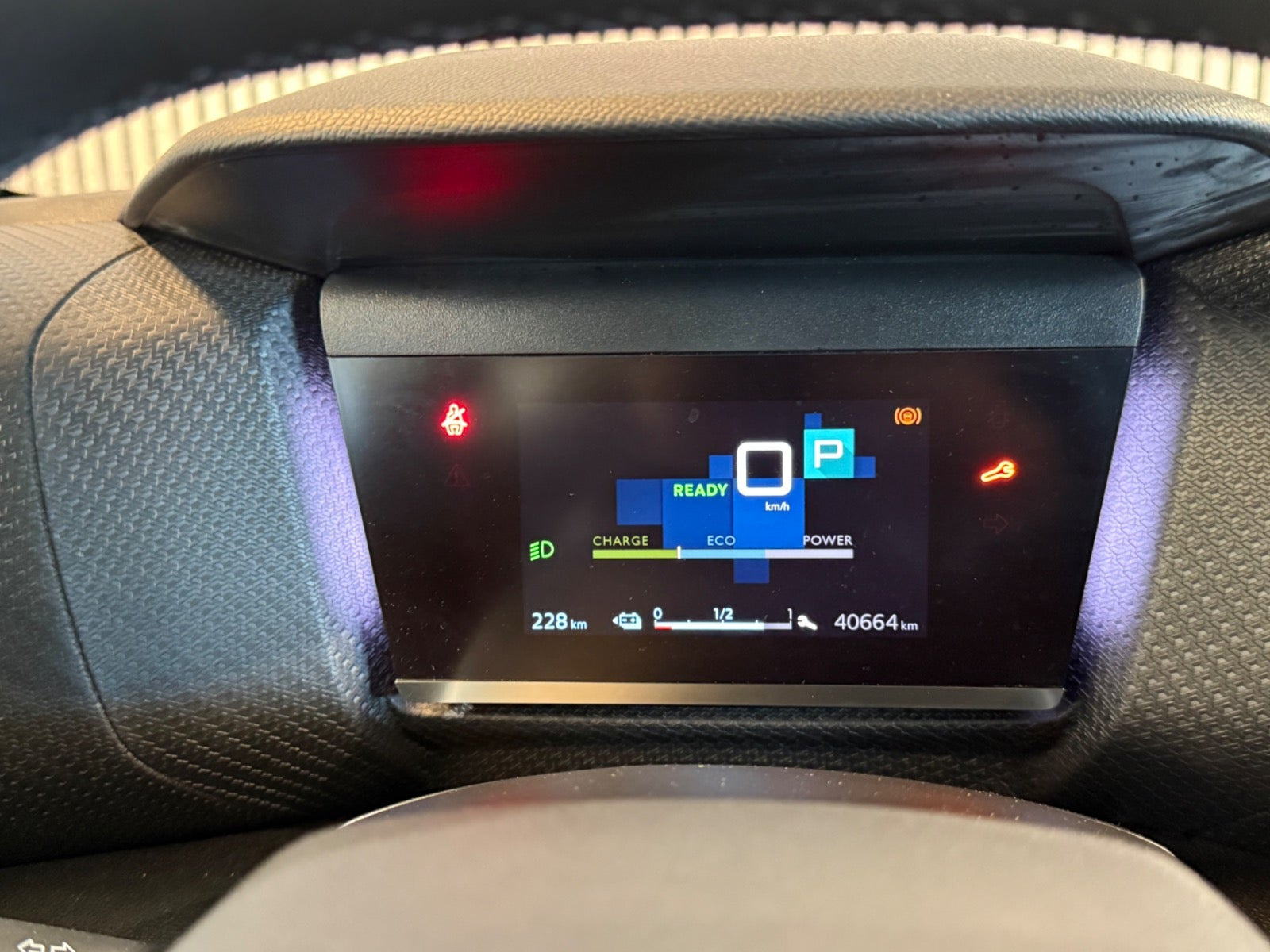 Sølv Citroën ë-C4 fra 2022