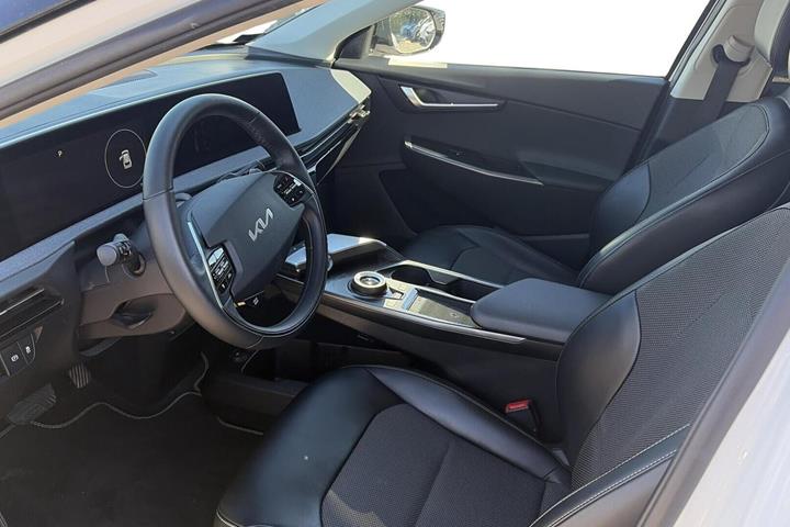 Hvid Kia EV6 fra 2022