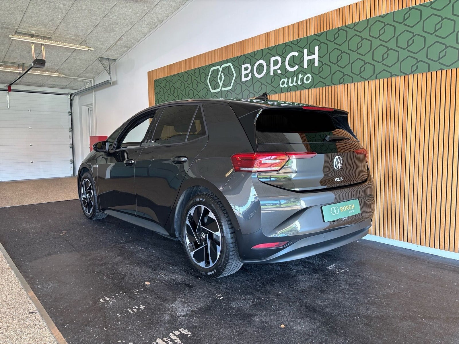 Grå VW ID.3 fra 2021