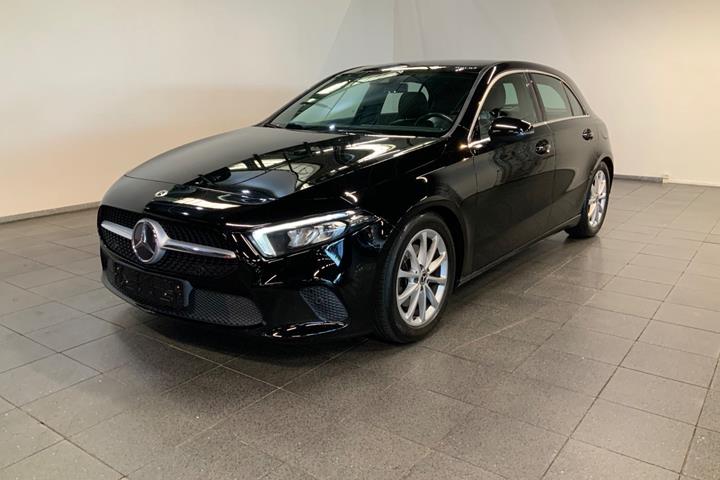 Sort Mercedes A200 fra 2019