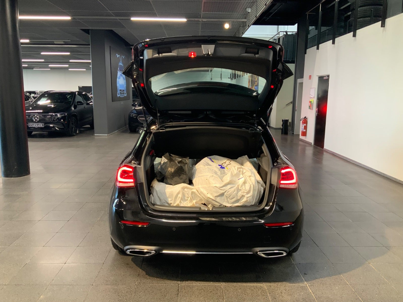 Sort Mercedes A200 fra 2019