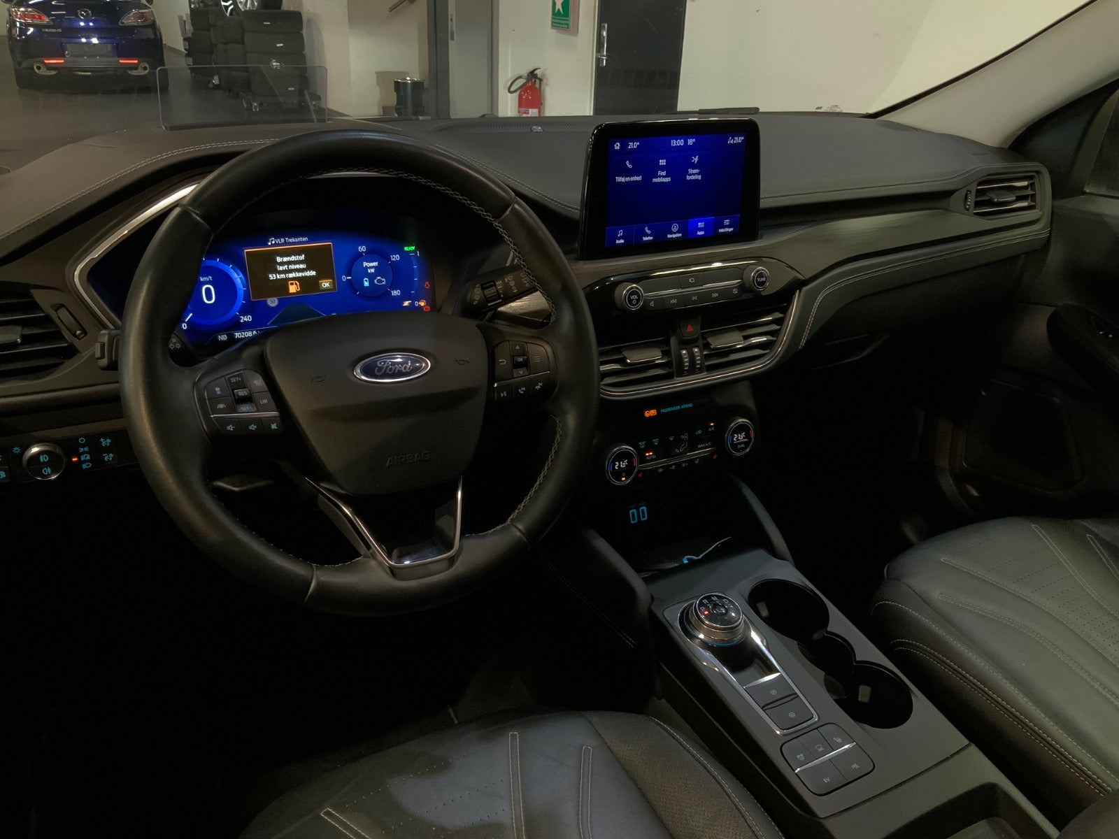 Sort Ford Kuga fra 2021