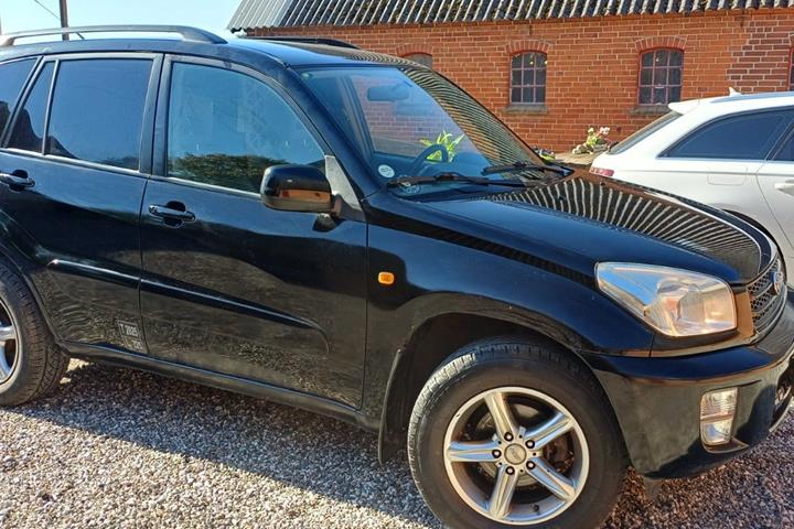 undefined Toyota RAV4 fra 2003