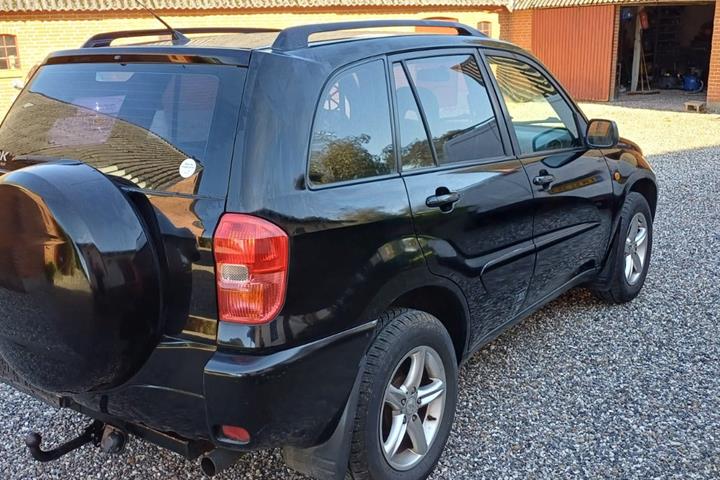 undefined Toyota RAV4 fra 2003