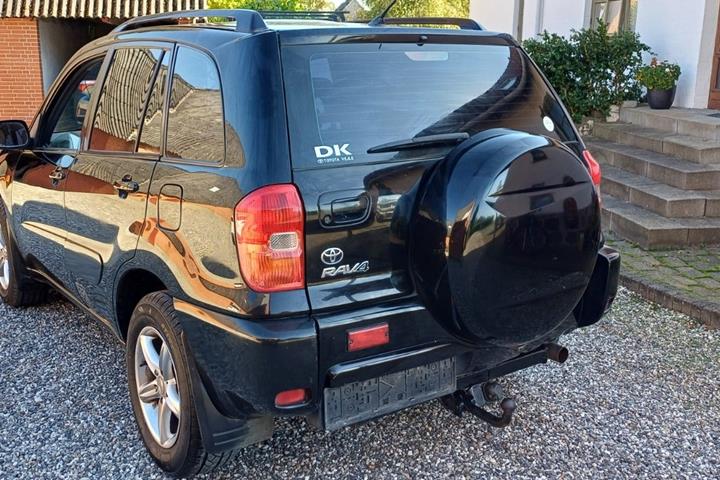 undefined Toyota RAV4 fra 2003