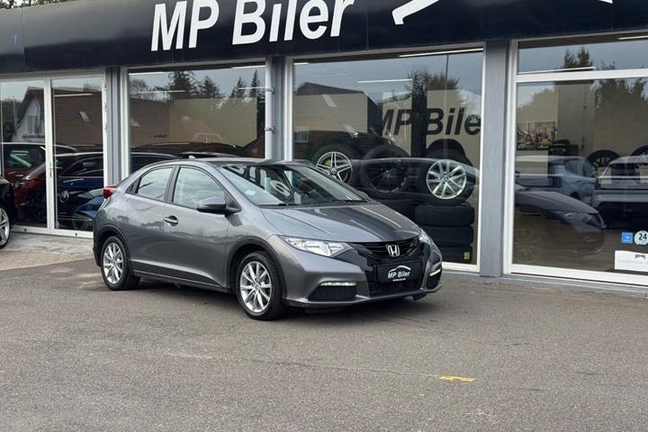 Grå Honda Civic fra 2015