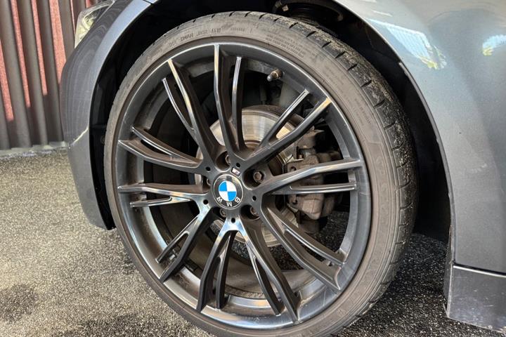 Sort BMW 420d fra 2019