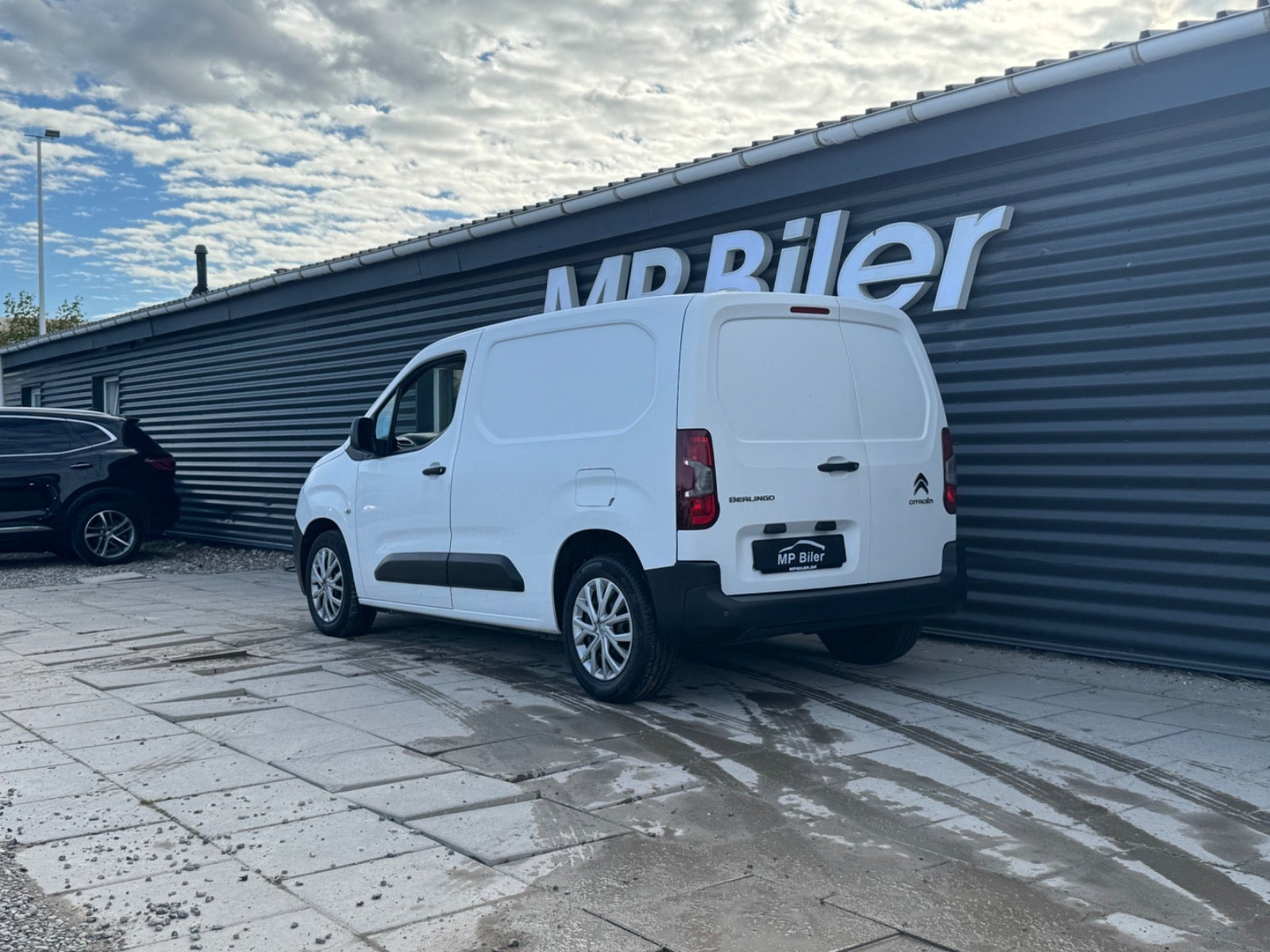 Hvid Citroën Berlingo fra 2019