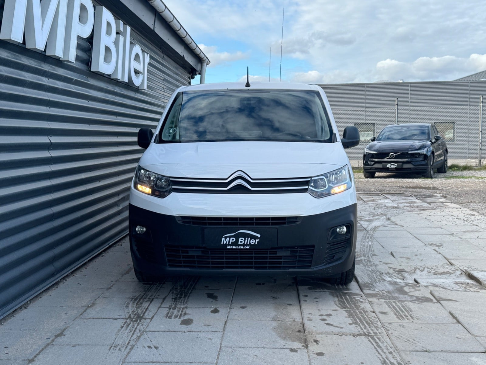 Hvid Citroën Berlingo fra 2019