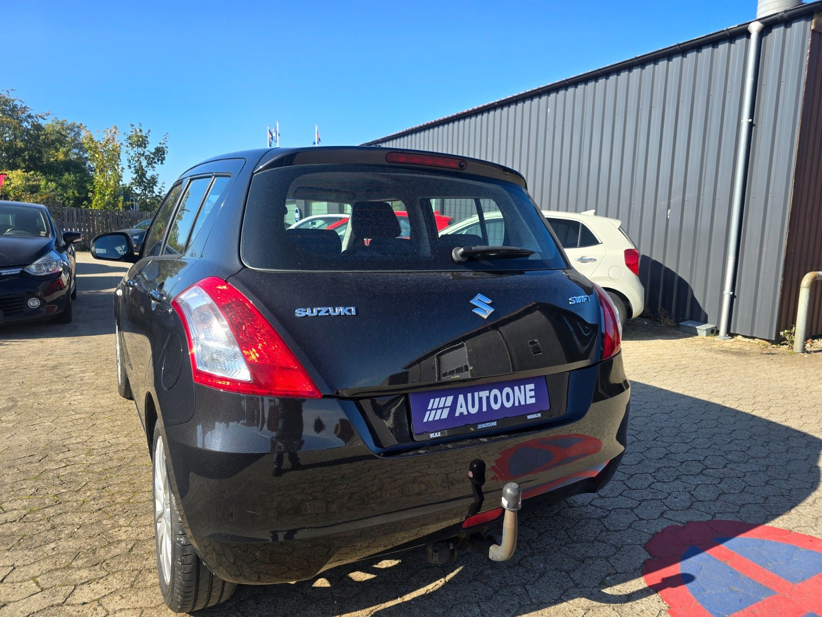 Sort Suzuki Swift fra 2012