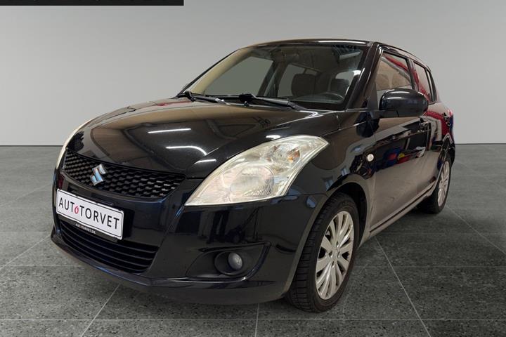 Sort Suzuki Swift fra 2012