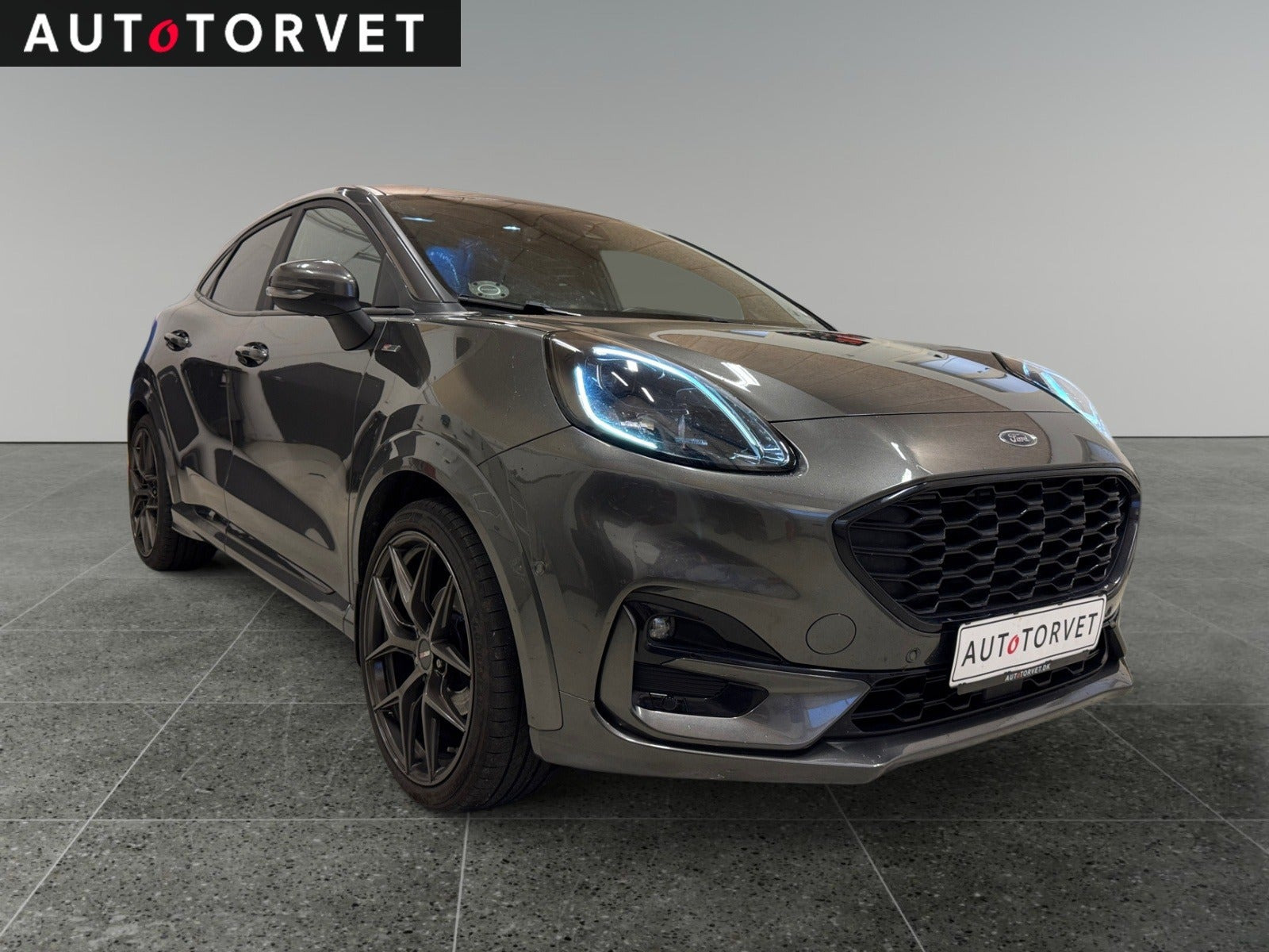 Grå Ford Puma fra 2020
