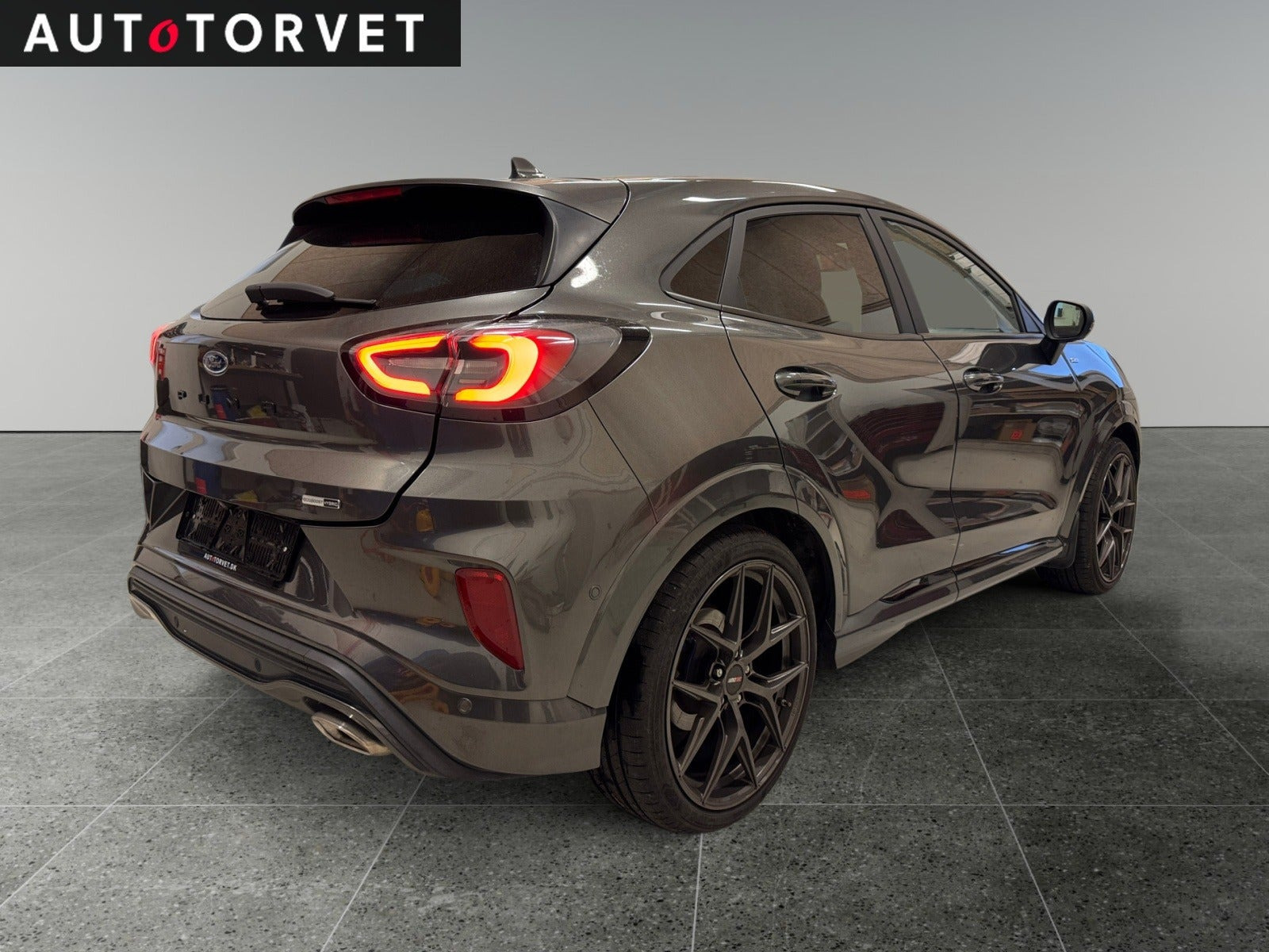 Grå Ford Puma fra 2020