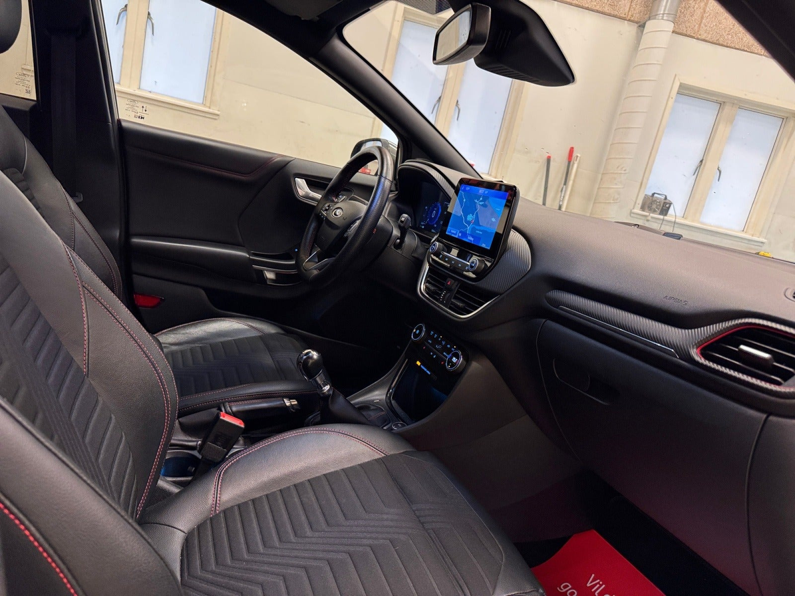 Grå Ford Puma fra 2020