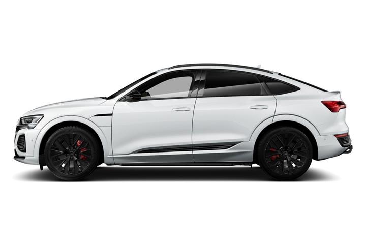 Gul Audi Q8 e-tron fra 2023