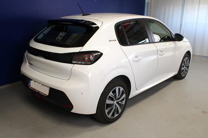 Hvid Peugeot e-208 fra 2026